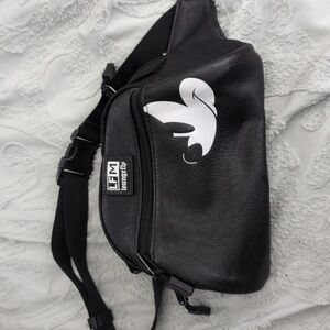 Disney Mickey Mouse fanny pack